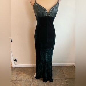 Fashion‎ nova green maxi dress faux leather and velvet size large
